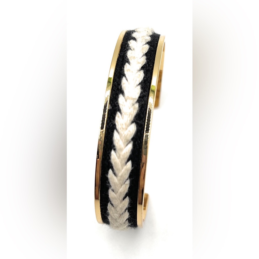 ILLUMINATE CUFF Stella & Dot Bracelet